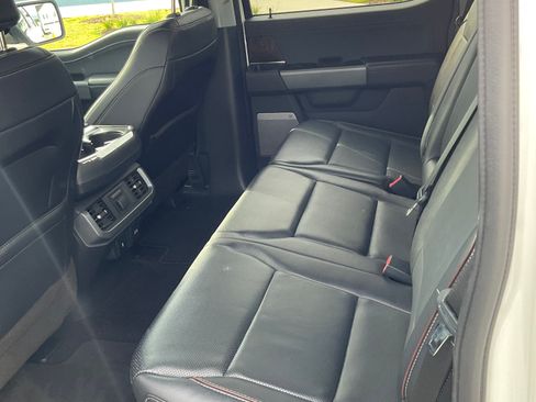 Used 2022 Ford F150 Lariat w/ Equipment Group 502A High AWD/4WD image 6