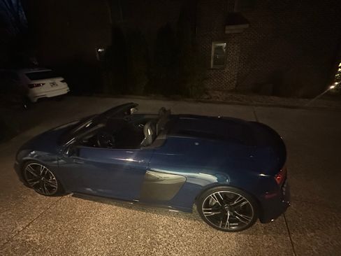 Used 2020 Audi R8 V10 performance image 12