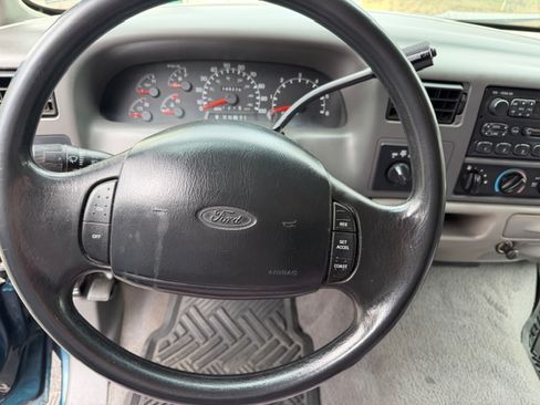 Used 1999 Ford F350 Long Bed image 6