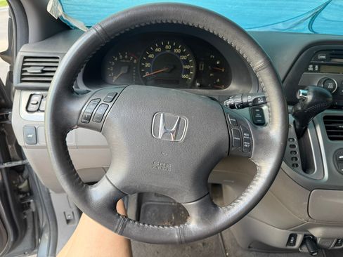 Used 2010 Honda Odyssey EX-L image 10