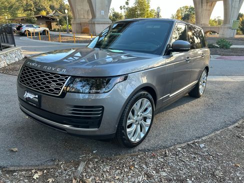 Used 2021 Land Rover Range Rover P525 Westminster Edition image 8