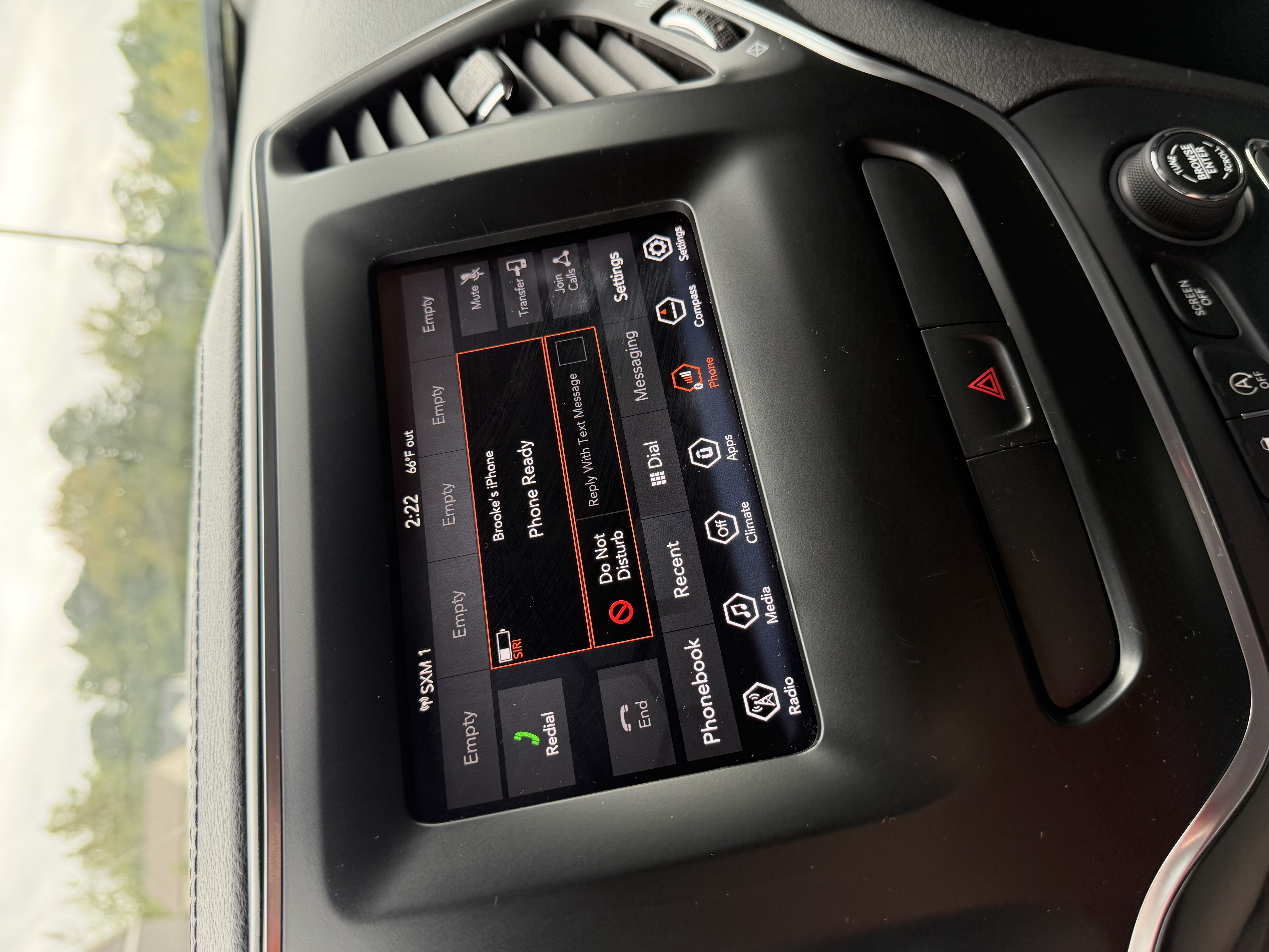 Used 2019 Jeep Cherokee Latitude Plus FWD image 10