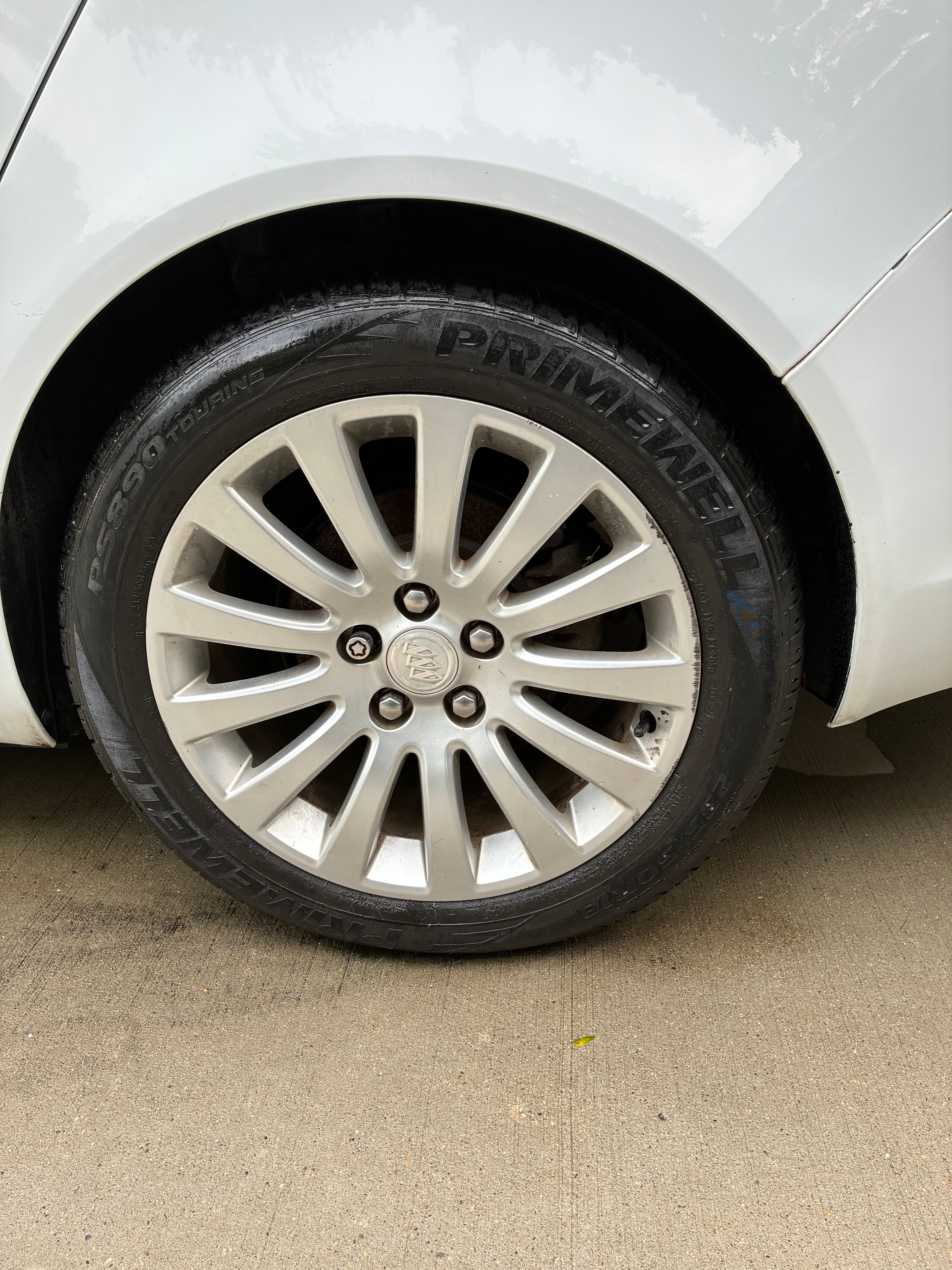 Used 2011 Buick Regal CXL FWD image 4