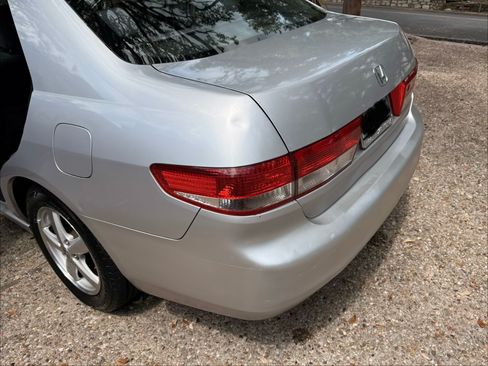Used 2004 Honda Accord EX image 18