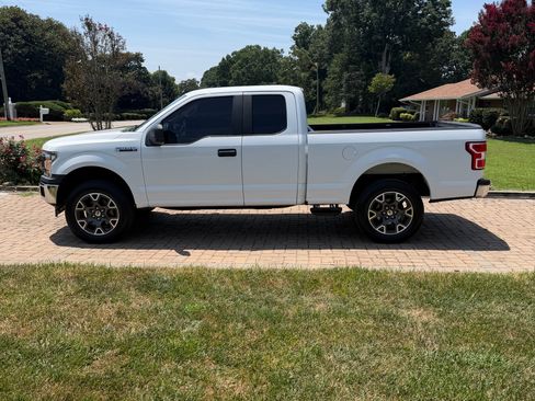 Used 2018 Ford F150 XL w/ Equipment Group 101A Mid RWD image 13
