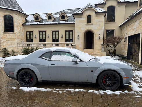 Used 2022 Dodge Challenger R/T Scat Pack image 10