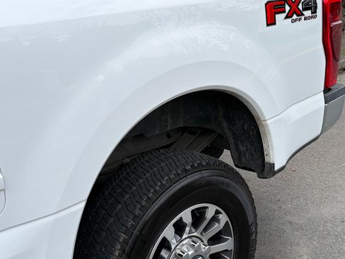 Used 2021 Ford F250 Lariat w/ Lariat Value Package image 8