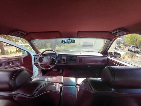 Used 1995 Buick Roadmaster Sedan image 10