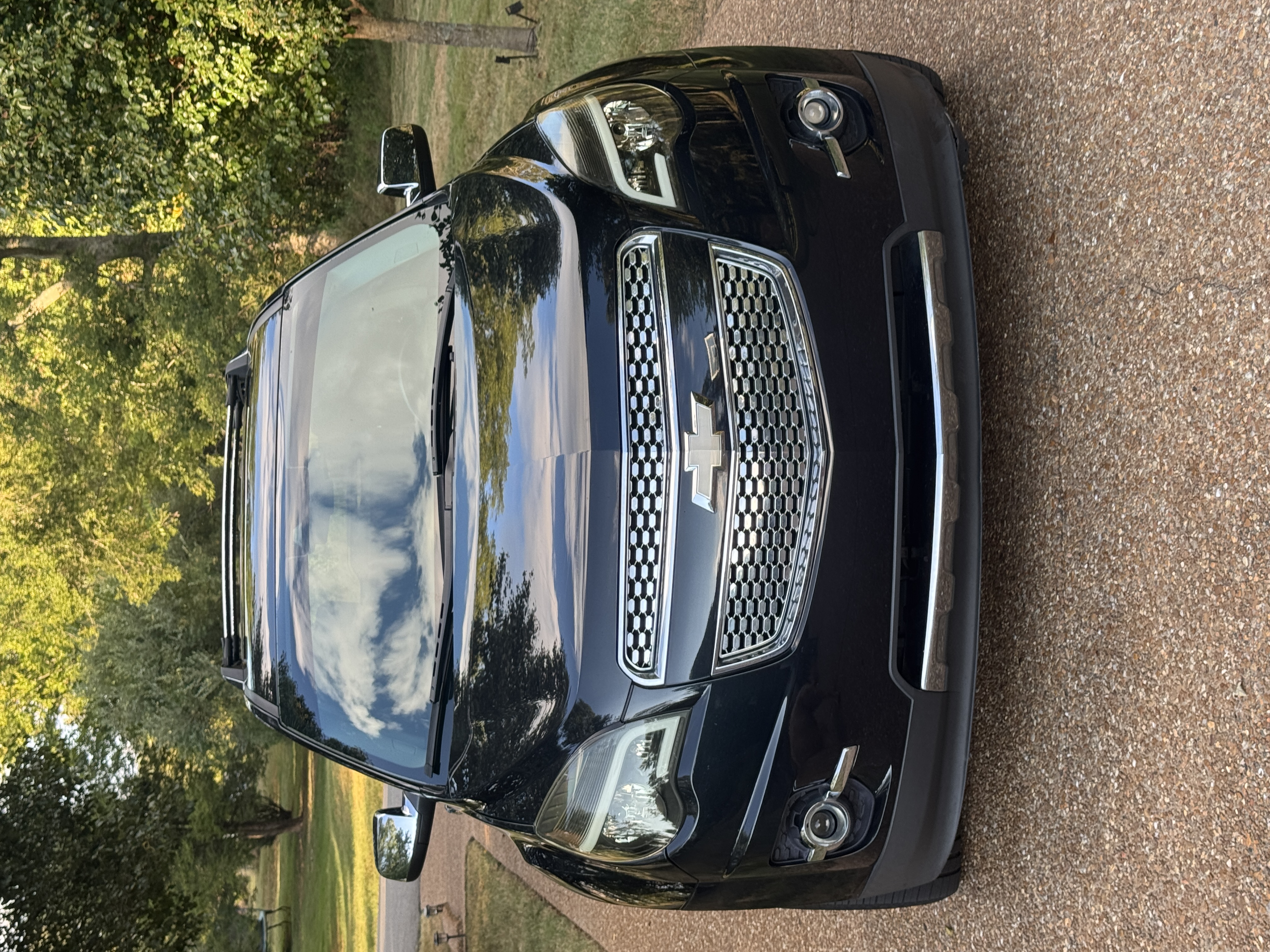 Used 2015 Chevrolet Equinox LTZ AWD/4WD image 2