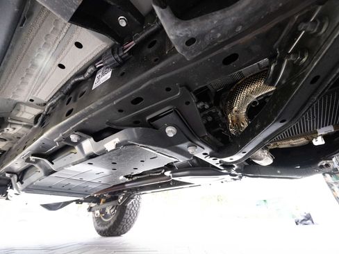 Used 2022 Ford Bronco Badlands image 13