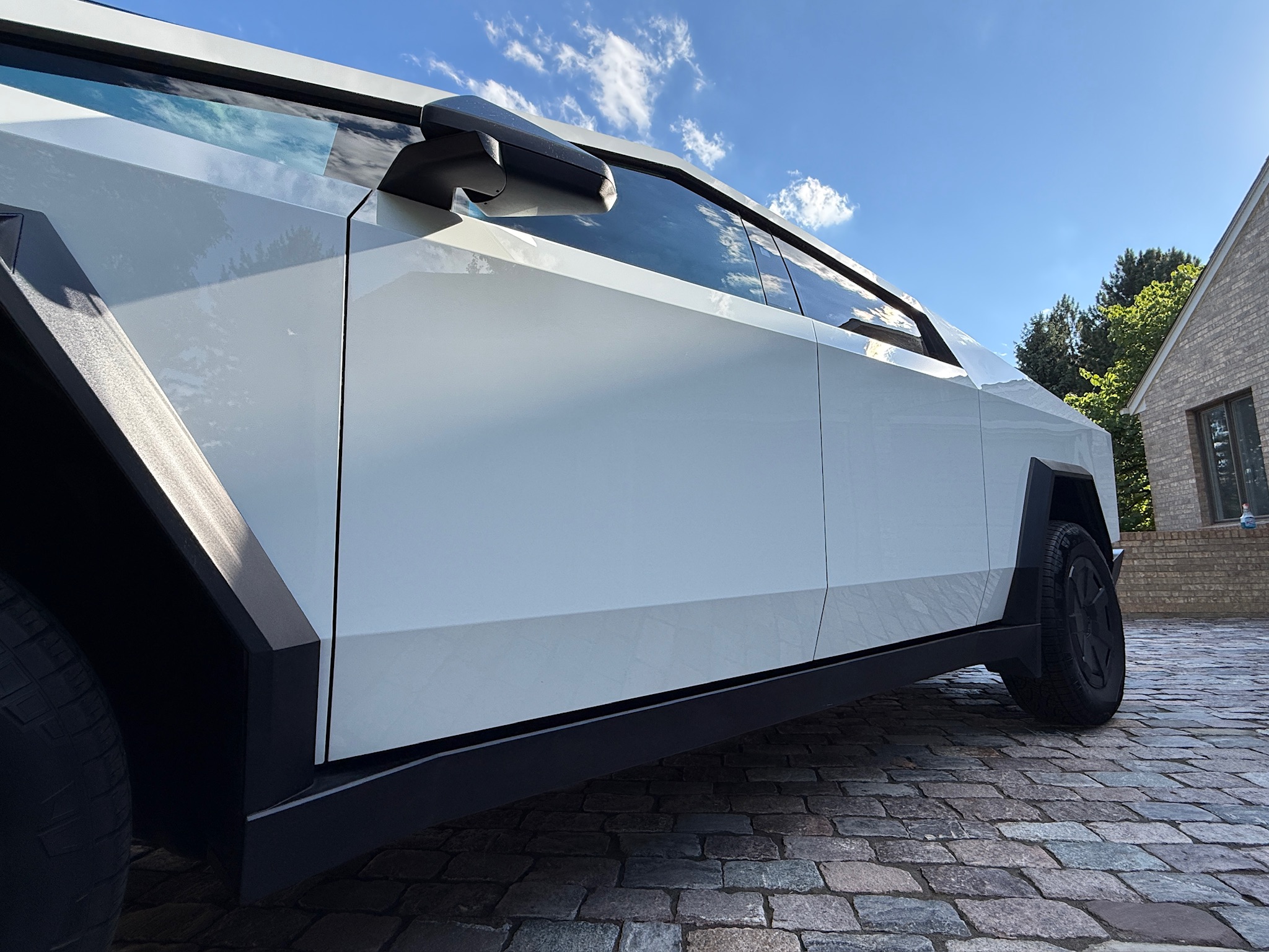 Used 2024 Tesla Cybertruck Cyberbeast AWD/4WD image 17