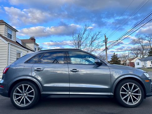 Used 2017 Audi Q3 2.0T Prestige w/ Prestige Package image 11