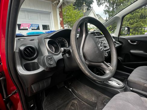 Used 2009 Honda Fit image 6
