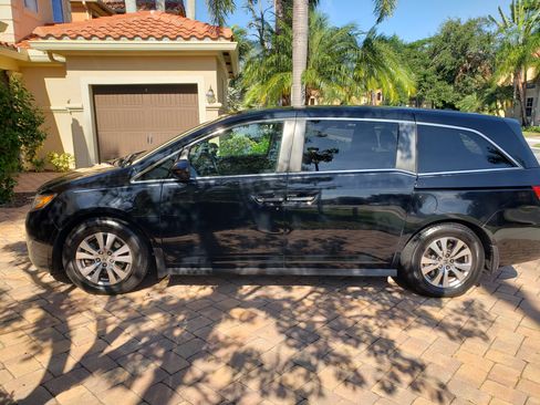 Used 2016 Honda Odyssey EX-L image 1