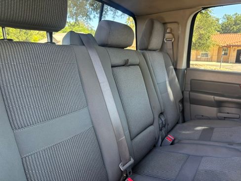 Used 2006 Dodge Ram 1500 Truck SLT w/ Trailer Tow Group RWD image 9