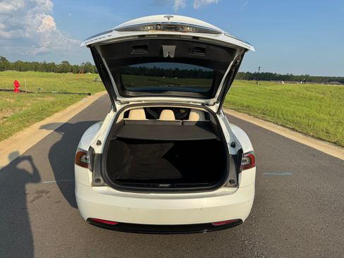 Used 2018 Tesla Model S 75D image 11