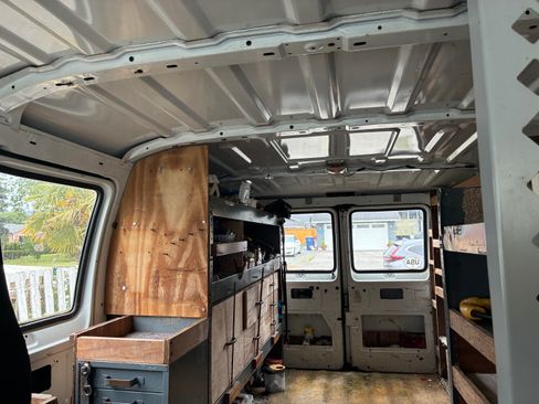 Used 2002 Dodge B2500 RWD image 4