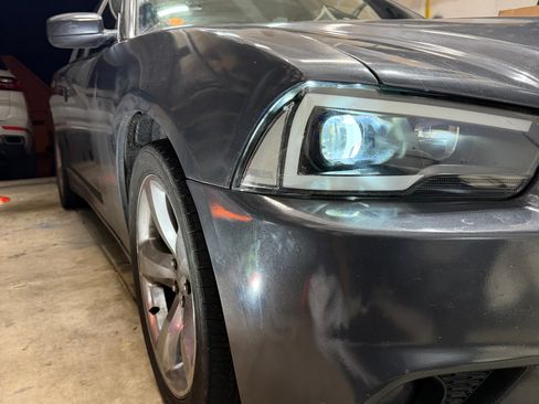 Used 2012 Dodge Charger SE image 6