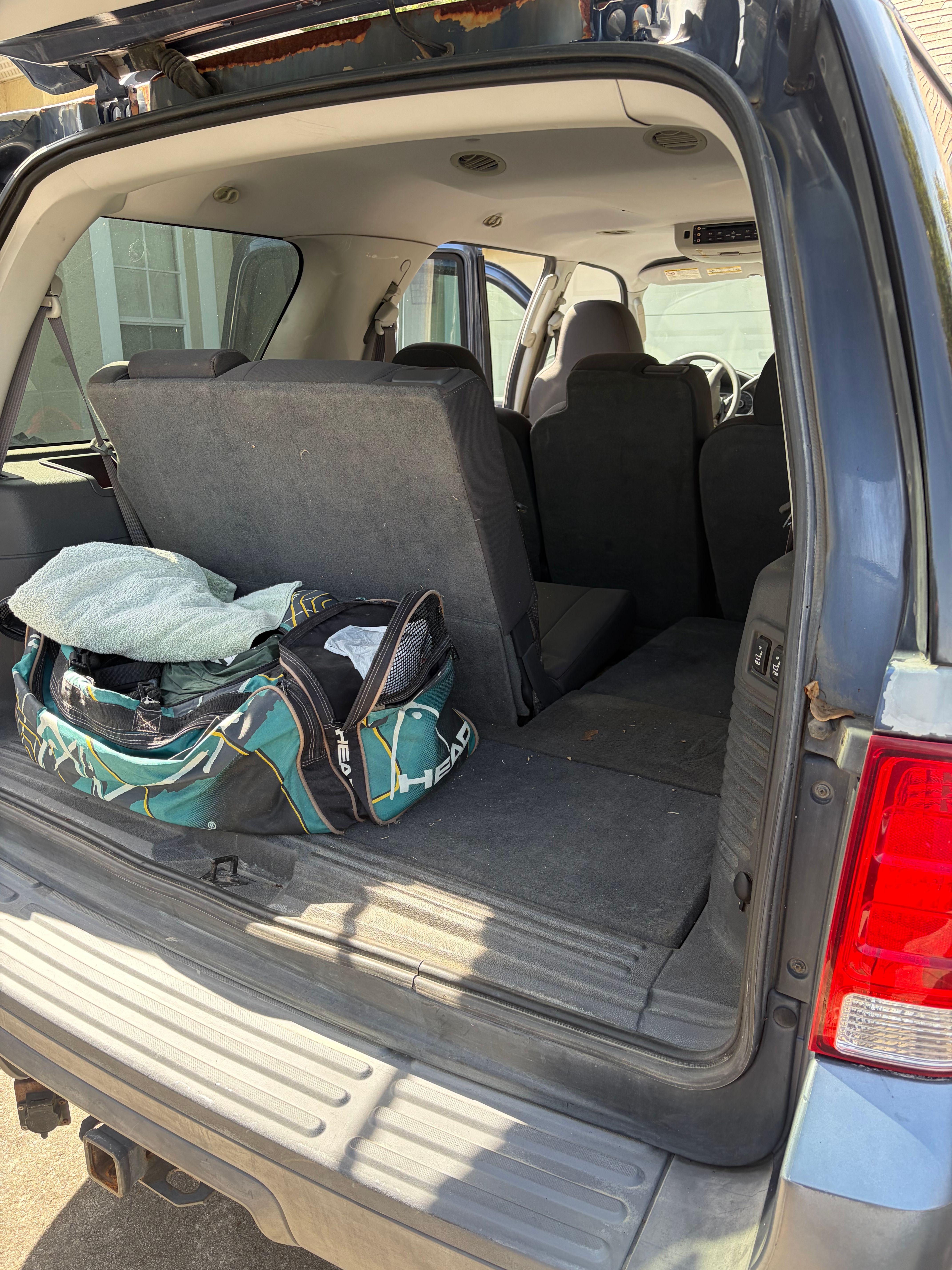 Used 2006 Ford Expedition XLT RWD image 16