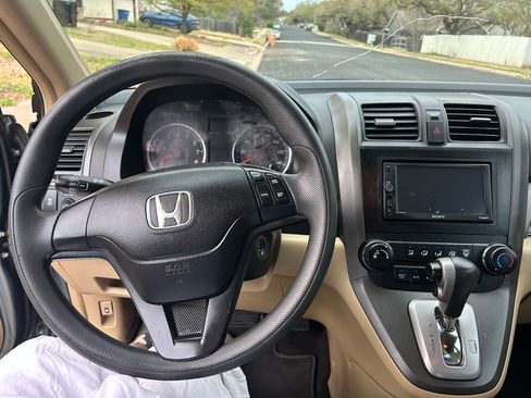 Used 2010 Honda CR-V LX image 18