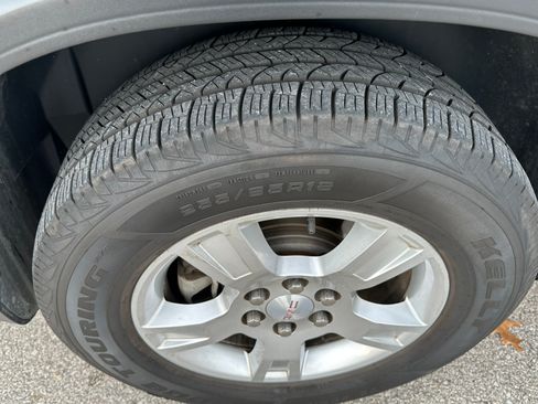 Used 2012 GMC Acadia SL w/ Preferred Package image 19