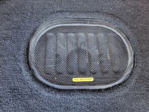 Used 2017 Jeep Wrangler Unlimited Rubicon image 11