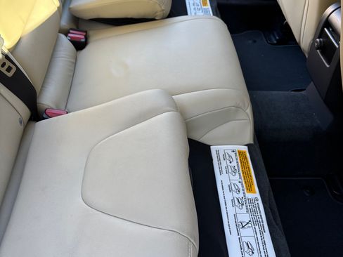 Used 2018 Volvo V60 T5 Dynamic w/ Vision Package image 14