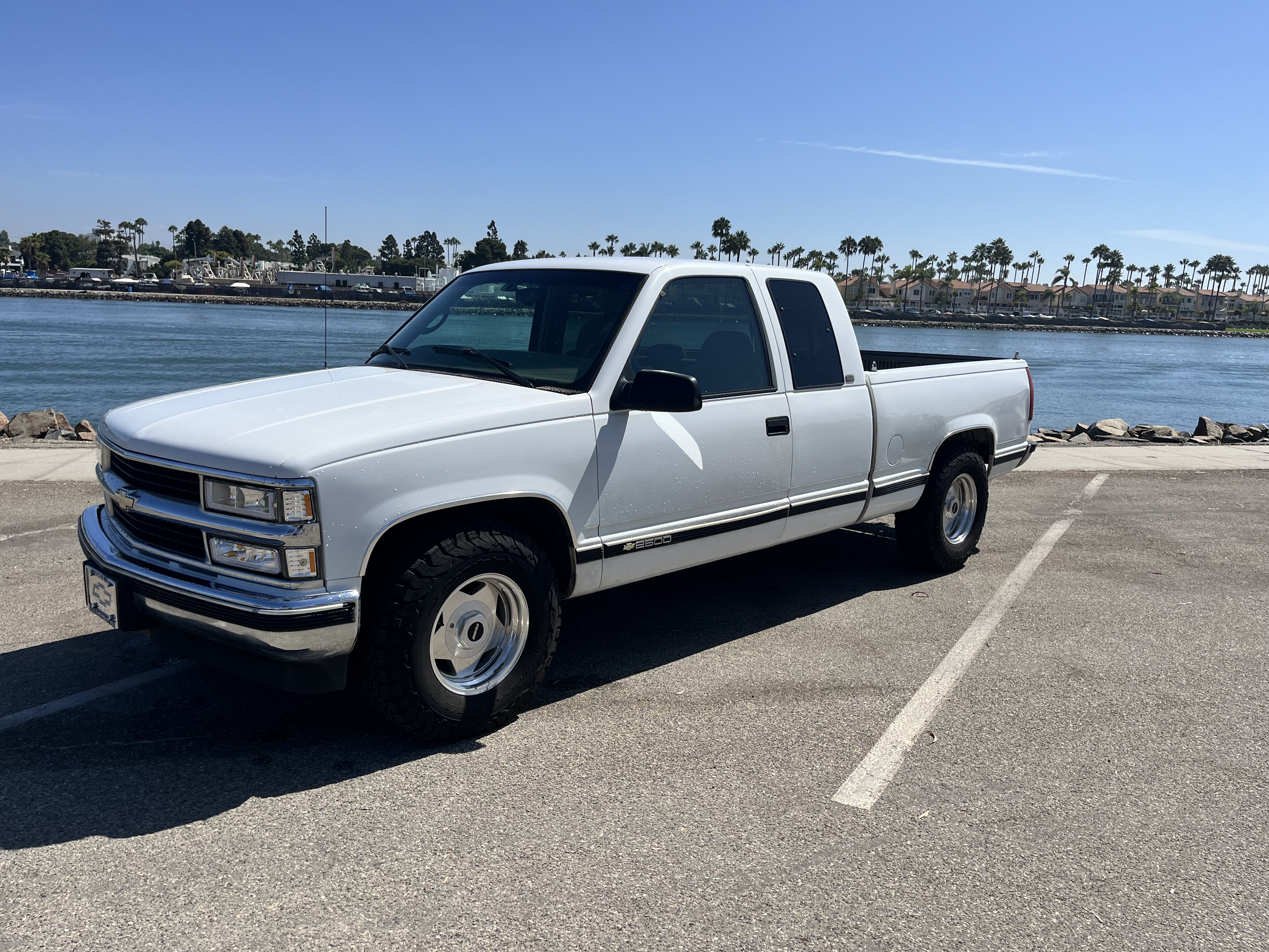 Used 1997 Chevrolet Silverado 2500 2WD Extended Cab w/ Preferred Equipment Group 2 image 1