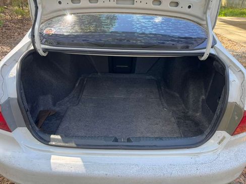 Used 2005 Honda Accord LX image 23