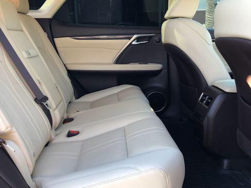 Used 2020 Lexus RX 450h AWD w/ Luxury Package image 25