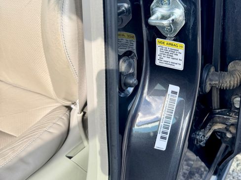 Used 2011 Acura TSX Sedan image 22