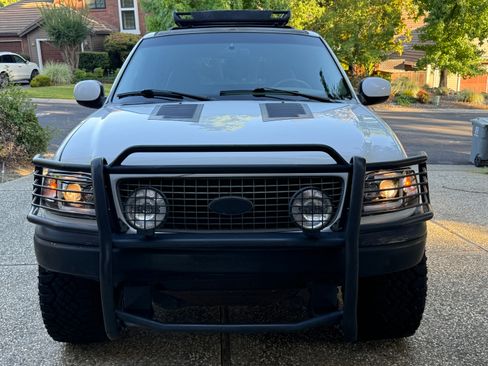 Used 2000 Ford Expedition Eddie Bauer AWD/4WD image 5
