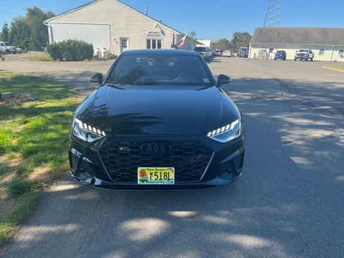 Used 2023 Audi S4 Premium Plus image 2