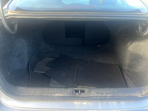 Used 2016 Chrysler 200 Limited FWD image 6