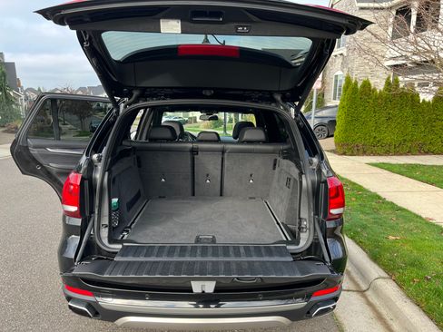 Used 2018 BMW X5 xDrive35i w/ Premium Package image 10