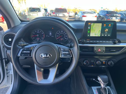 Used 2021 Kia Forte LXS image 14