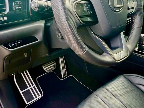 Used 2022 Lexus NX 350 F Sport image 6