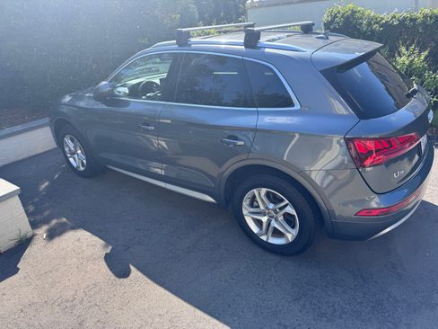 Used 2019 Audi Q5 2.0T Premium w/ Convenience Package AWD/4WD image 6