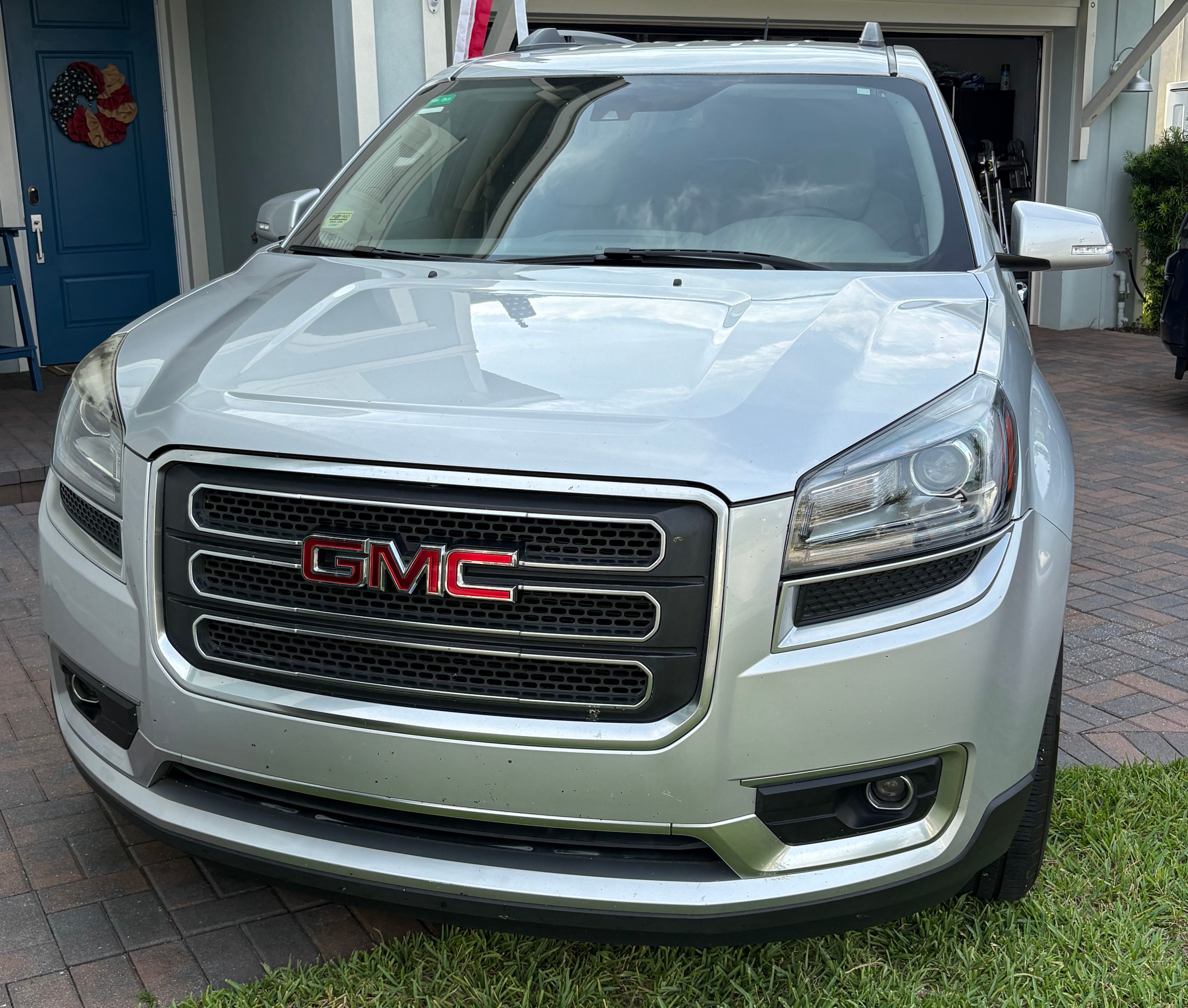 Used 2015 GMC Acadia SLT FWD image 4