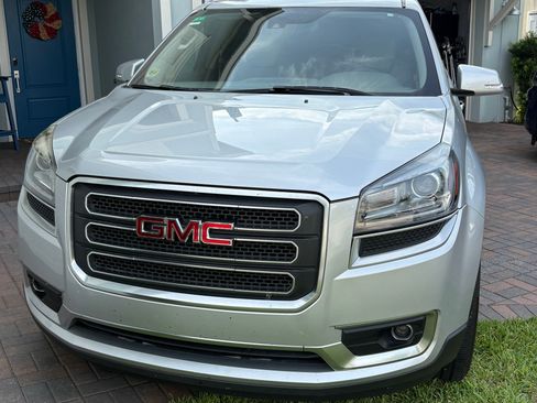 Used 2015 GMC Acadia SLT FWD image 4