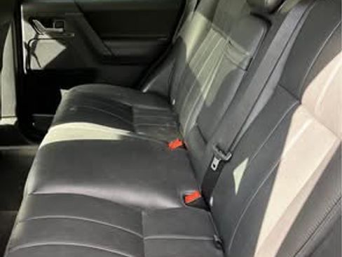 Used 2013 Land Rover LR2 HSE AWD/4WD image 6