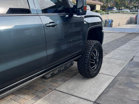 Used 2019 GMC Sierra 3500 Denali w/ Duramax Plus Package image 14