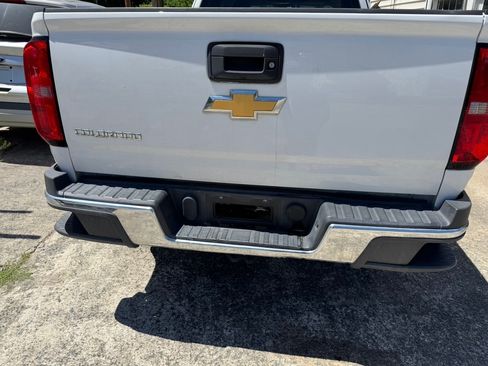 Used 2020 Chevrolet Colorado W/T w/ WT Convenience Package image 6