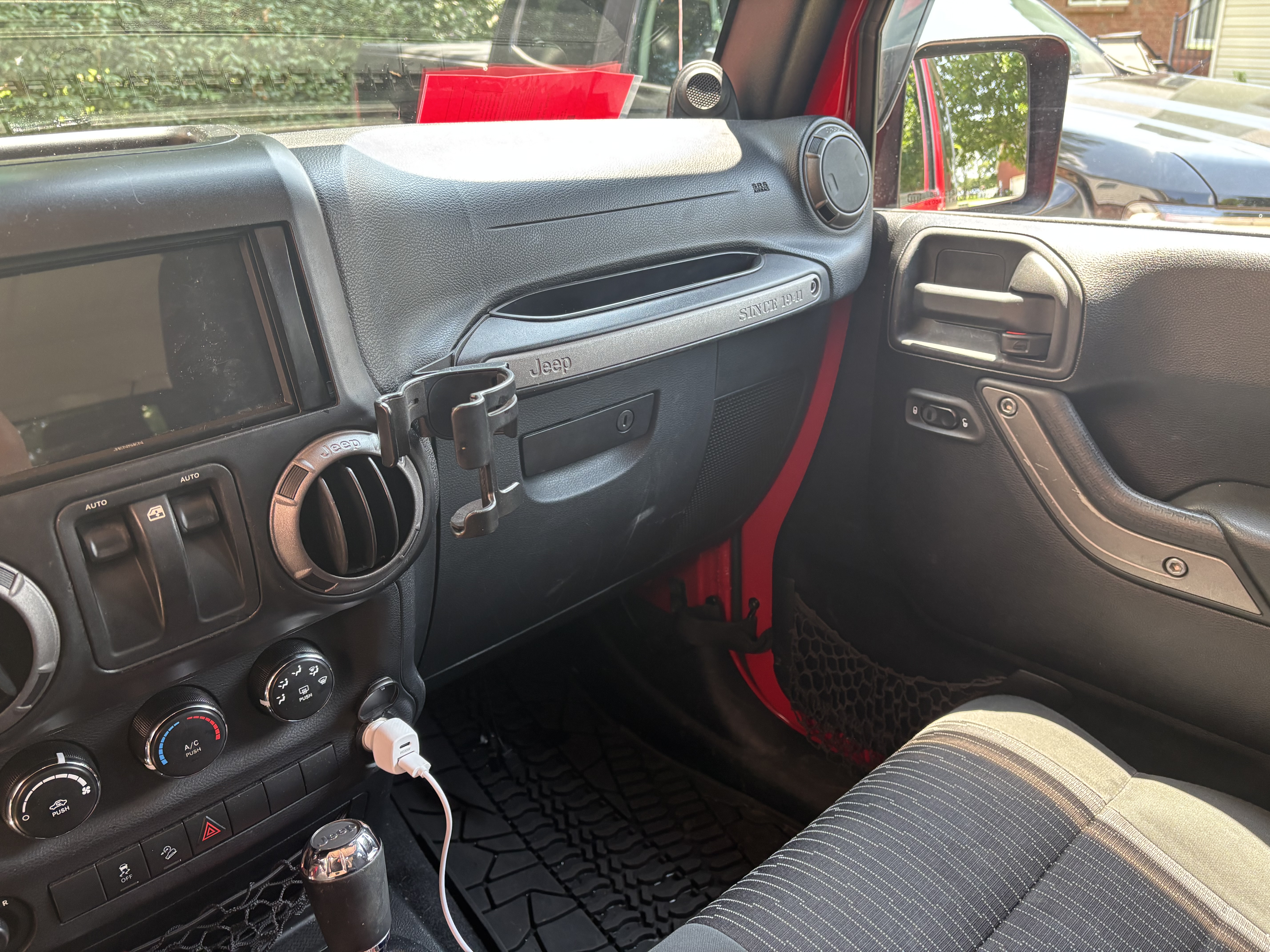 Used 2012 Jeep Wrangler Sport AWD/4WD image 6