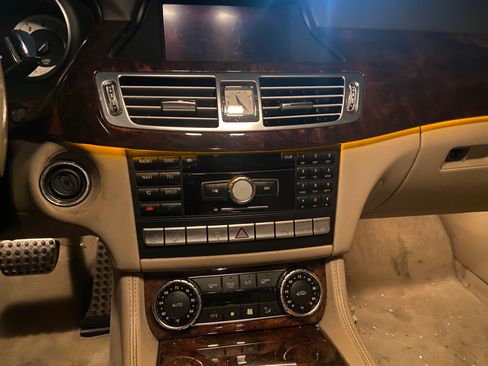 Used 2012 Mercedes-Benz CLS 550 CLS 550 Coupe 4D image 14