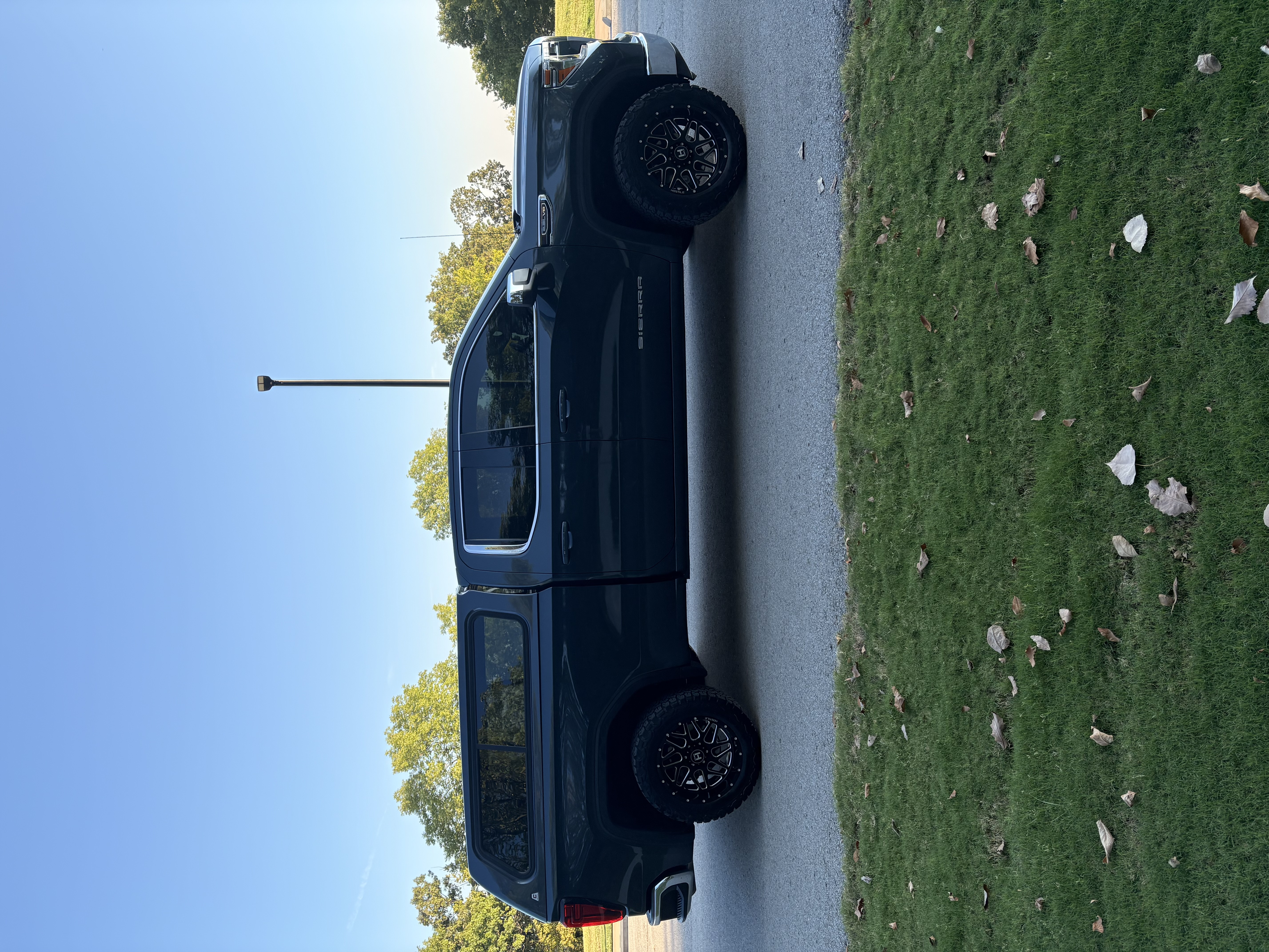 Used 2019 GMC Sierra 1500 SLE w/ SLE Value Package RWD image 5