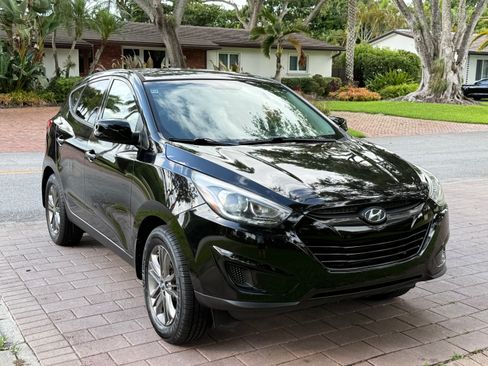 Used 2014 Hyundai Tucson GLS FWD image 2