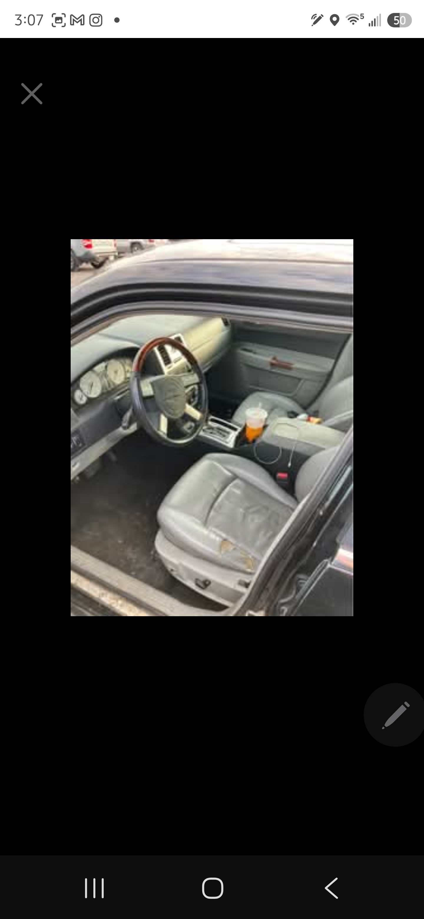 Used 2006 Chrysler 300 C w/ Navigation & Sound Group II AWD/4WD image 9