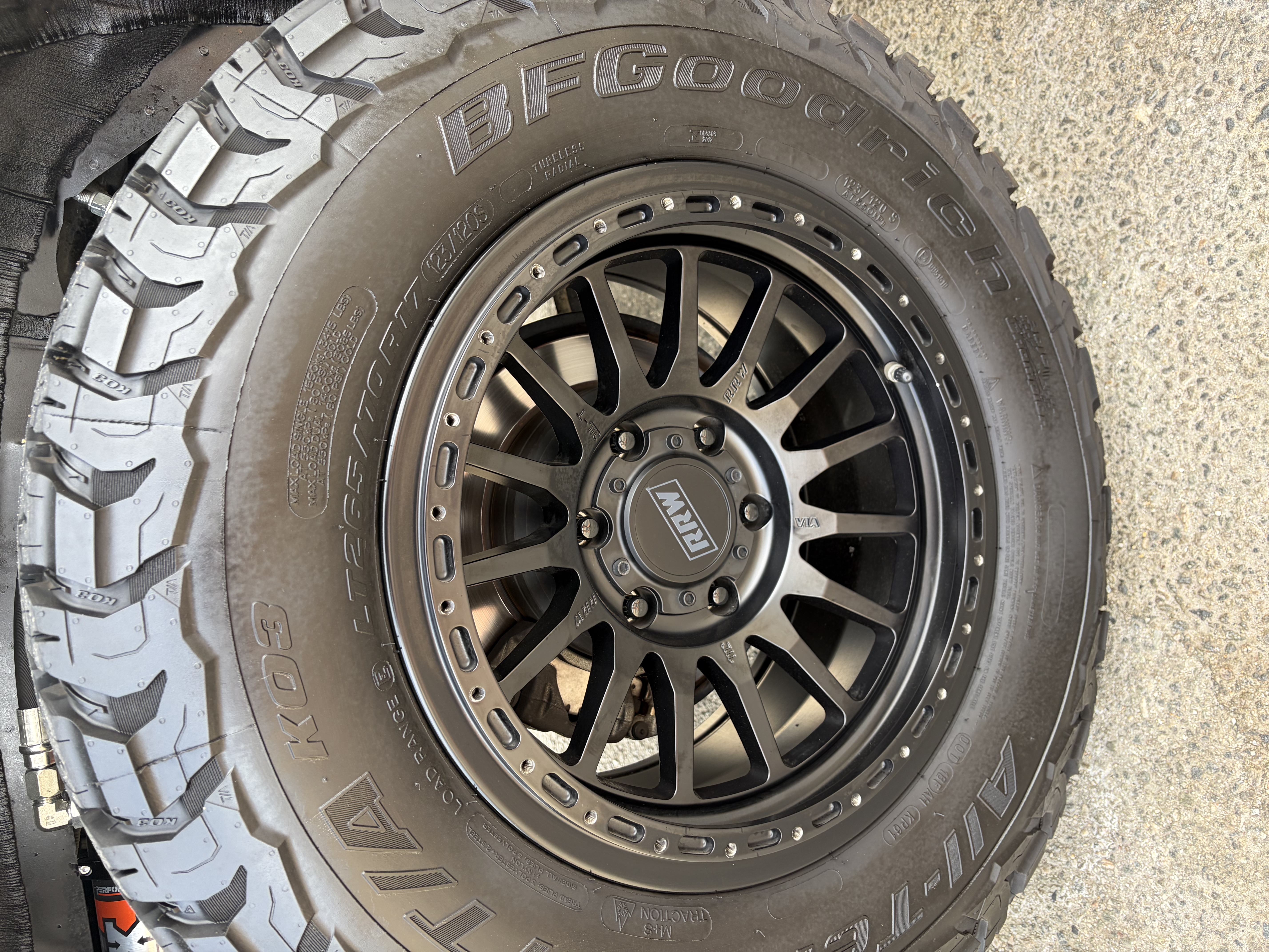 Used 2021 Toyota 4Runner TRD Off-Road Premium w/ Moonroof Package AWD/4WD image 5