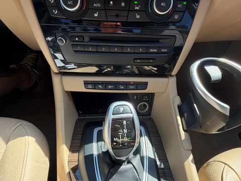 Used 2015 BMW X1 xDrive28i AWD/4WD image 8